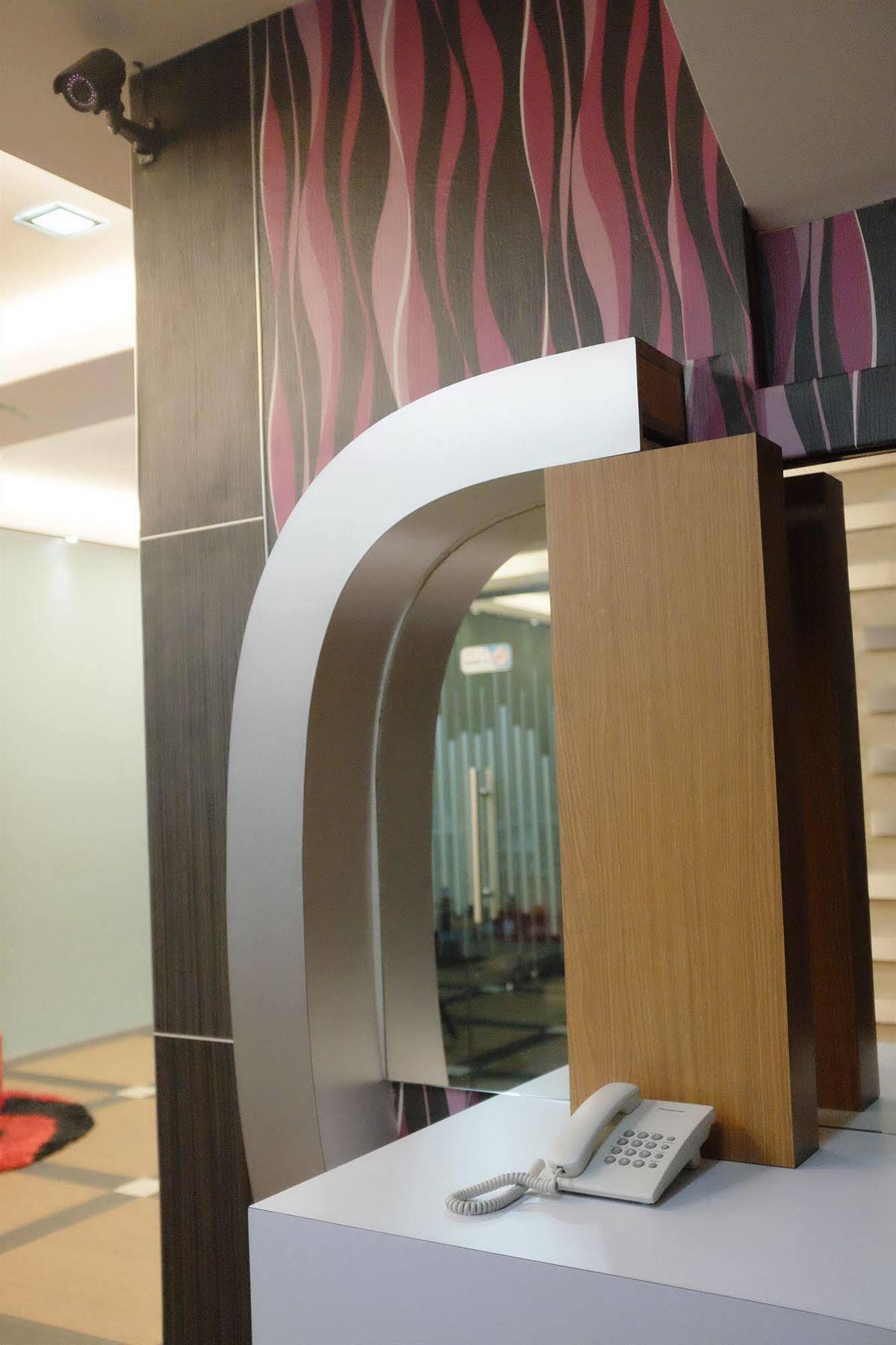 Safari Hotel Ampang  Bagian luar foto