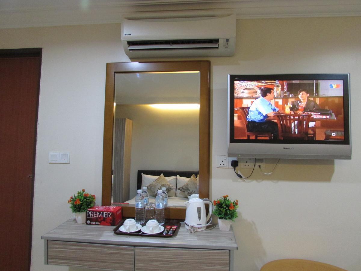 Safari Hotel Ampang  Bagian luar foto