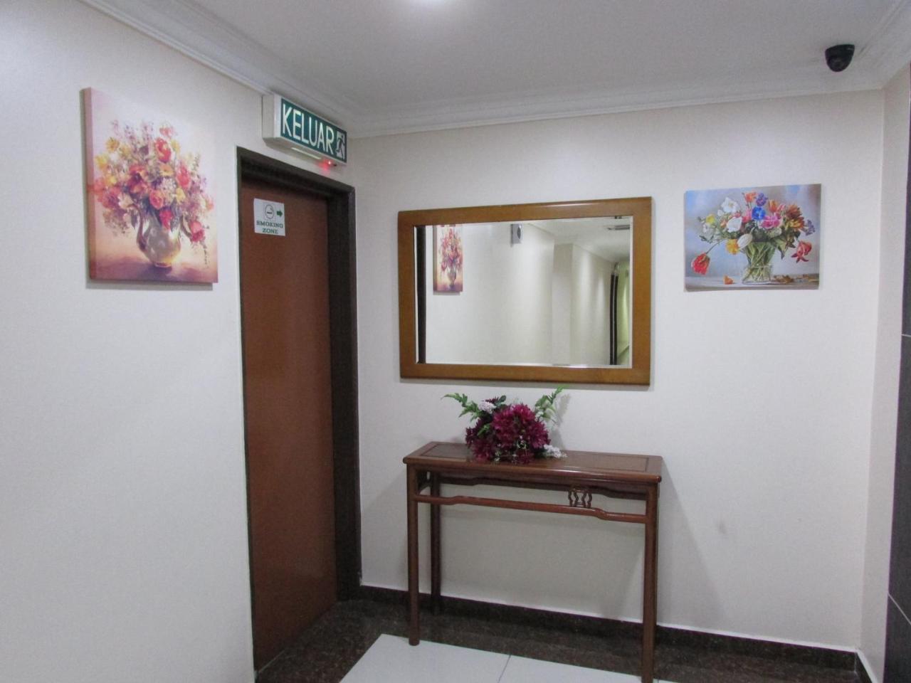 Safari Hotel Ampang  Bagian luar foto